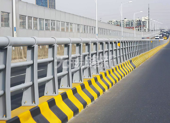 ��ײ����